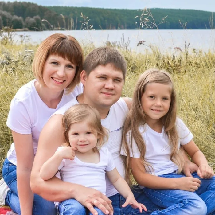 Онлайн фотоконкурс «Мы - одна семья!»